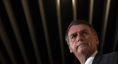 “Stiamo lavorando con gli Usa per spaccarle”. Frasi shock di Bolsonaro sulle forze armate venezuelane