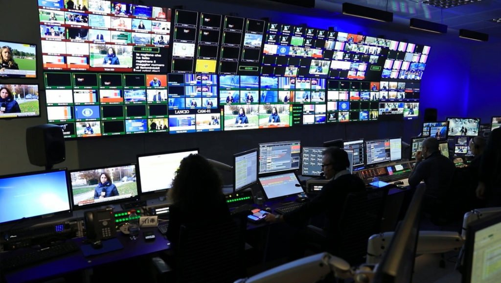 Sky tg24 video wall control 1024x578