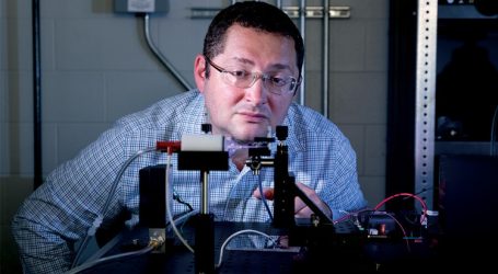 Trattare il Cancro con il Plasma Freddo? L’ingegnere Aerospaziale della Purdue Alexey Shashurin Contribuisce alla Prima Sperimentazione Clinica