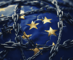 Moneta Unica, La Trappola del Fiscal Compact e l’Evidente Frode dell’Euro ed Ecco Servita la Povertà e la Schiavitù Eterna!