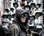 I nostri corpi sono già stati conquistati dalla tecnologia che li ha lobotomizzati senza che nessuno se ne sia accorto