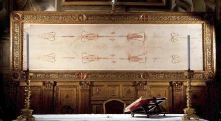 Secondo uno studio di modellazione 3D l’immagine della Sindone di Torino corrisponde a una statua in bassorilievo e non a un corpo umano