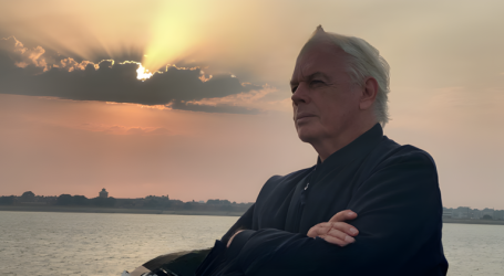 David Icke: quello che vogliono è una guerra civile