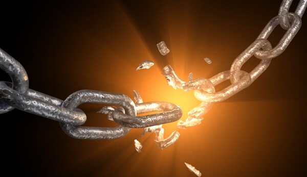 Spezzare catene 1214003638 (1)