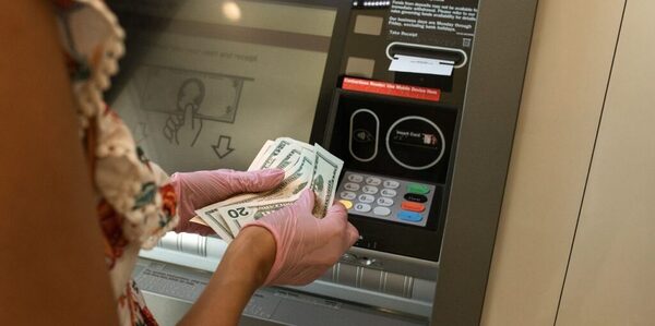 Prelievo denaro contante dallo s