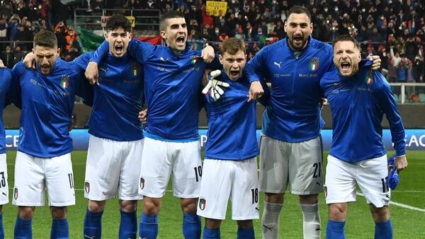 Italy football team national ant (2)