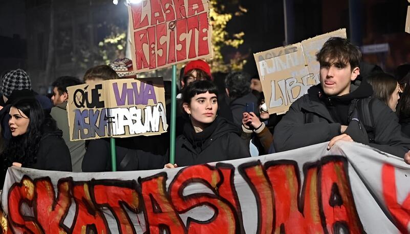 Askatasuna militanti 23123 26127 (2)