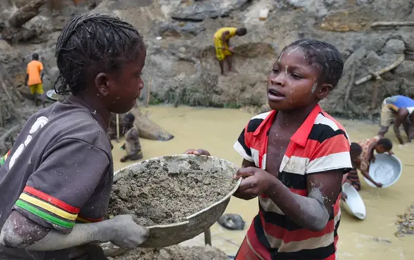 07c715a5 e125 400c 8970 324938af