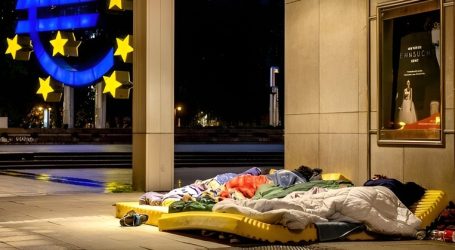 La grande cospirazione della povertà