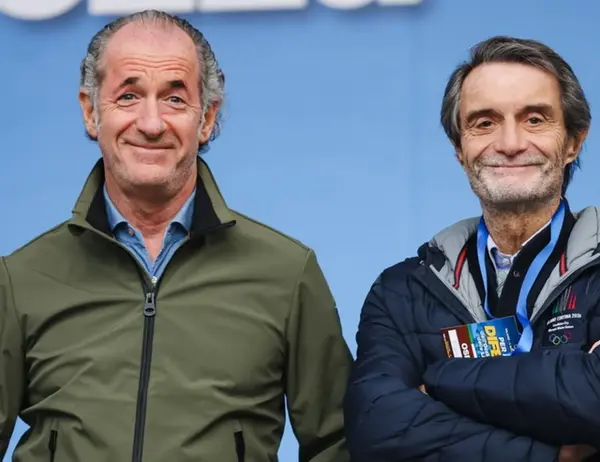 084840940 3dc3e79a ae20 4821 9e1