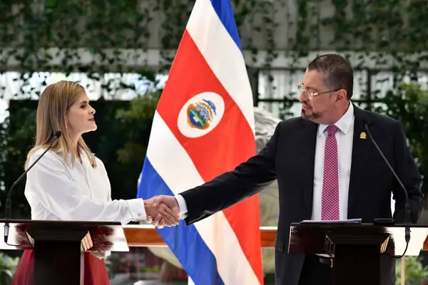 130226 Laura Fernandez Rodrigo C