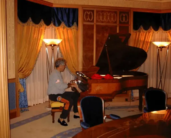 4158d019 3fe7 4d38 9b0e 4d8fc148 (1)