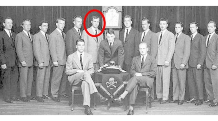 Bush skull and bones (1)