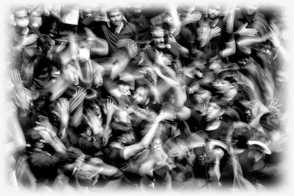 Blur edges2150 (1)