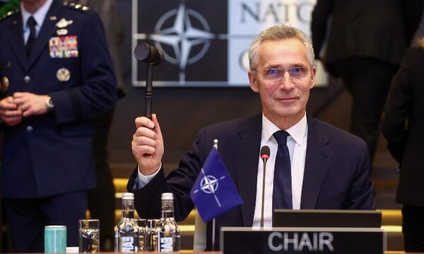 Stoltenberg nato 3008765549 (1)