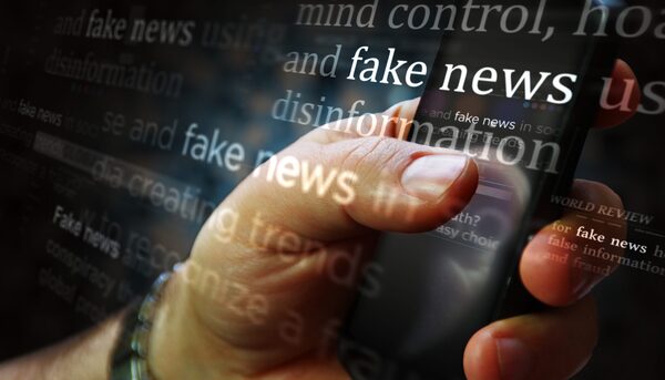 Fake news e complottismo