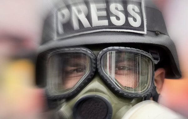 PRESS COPERTINA 599121920 (1)